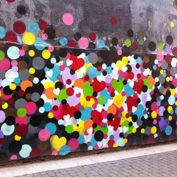 Meet your Posher, Tay - Picture 1 of 3